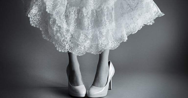 قاصرات يغادرن الطفولة الى قفص الزواج