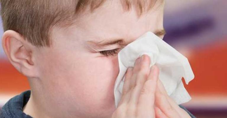 موسم الأمراض .. الأطفال الأكثر عرضة موسم الأمراض .. الأطفال الأكثر عرضة