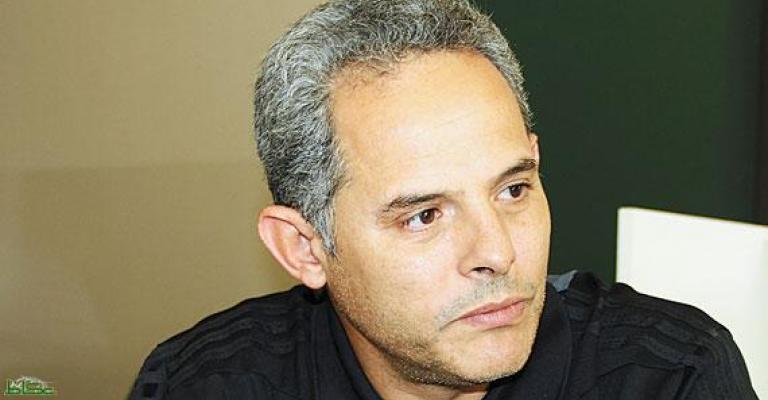 ذات راس يقيل المدرب التونسي الأطرش