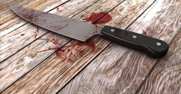 "الافتاء" إلى جانب قضايا المرأة... حرمة القتل بدعوى الشرف "الافتاء" إلى جانب قضايا المرأة... حرمة القتل بدعوى الشرف