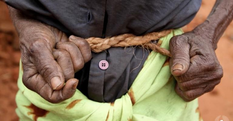 سياسة شد أحزمة على بطون خاوية سياسة شد أحزمة على بطون خاوية