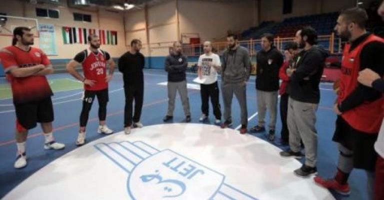 منتخب السلة يواجه سوريا في "غرب آسيا" منتخب السلة يواجه سوريا في "غرب آسيا"