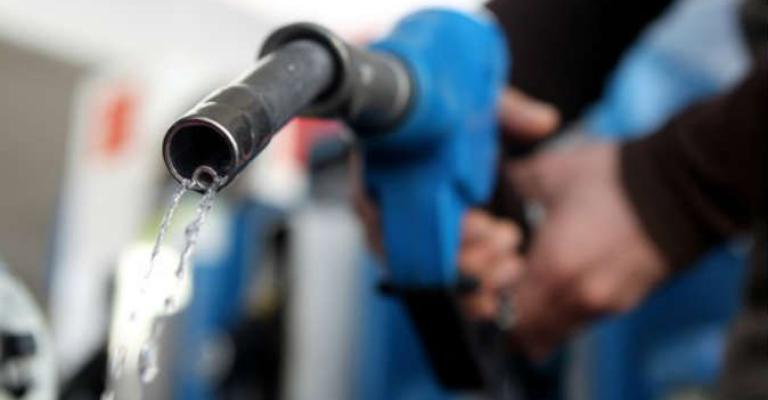 تحذيرات: رفع أسعار المحروقات سيلهب السلع تحذيرات: رفع أسعار المحروقات سيلهب السلع