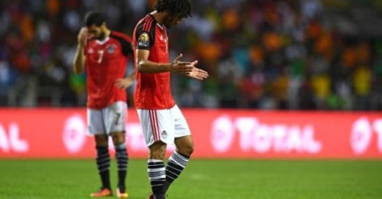 الصحف المصرية تشيد بمنتخب بلادها الصحف المصرية تشيد بمنتخب بلادها