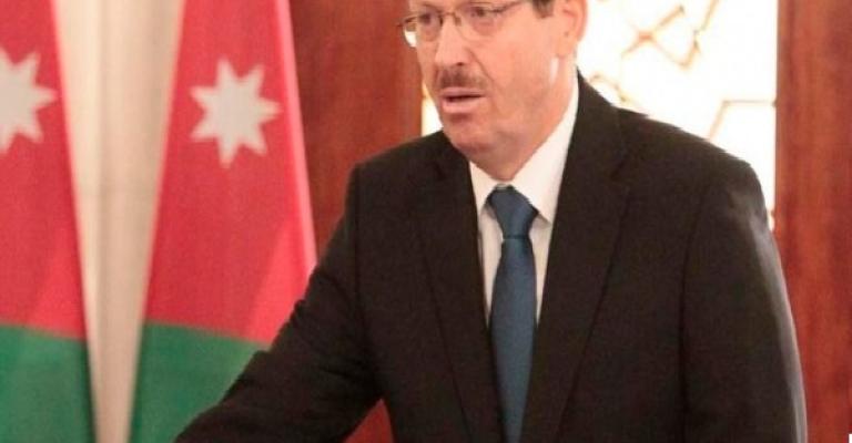 الشياب: لا إلغاء لإعفاءات الفقراء الشياب: لا إلغاء لإعفاءات الفقراء