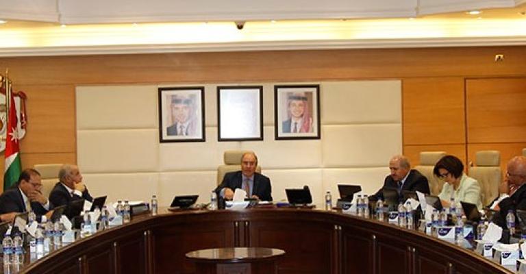 منع استيراد المواد الغذائية غير المعلبة من اليمن منع استيراد المواد الغذائية غير المعلبة من اليمن