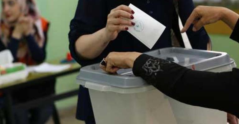 "المستقلة" تتسلم مراكز الاقتراع تحت حراسة مشددة "المستقلة" تتسلم مراكز الاقتراع تحت حراسة مشددة