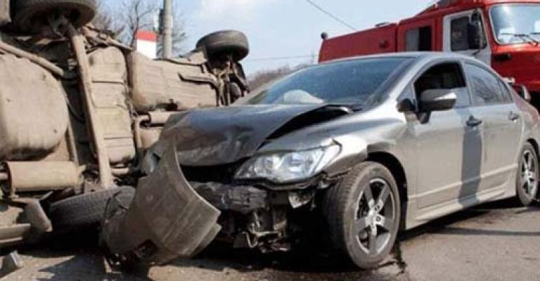 عنجرة: 10 إصابات بحادث تصادم عنجرة: 10 إصابات بحادث تصادم