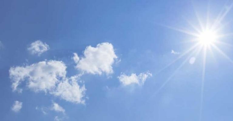 أجواء حارة وجافة في مختلف المناطق أجواء حارة وجافة في مختلف المناطق