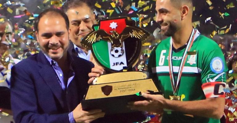 الوحدات يتوج بالدرع الوحدات يتوج بالدرع