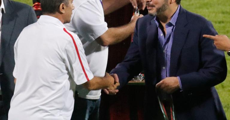 الامير علي بن الحسين ينعى مدير الكرة بنادي الجزيرة الراحل عامر عدس الامير علي بن الحسين ينعى مدير الكرة بنادي الجزيرة الراحل عامر عدس