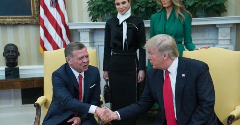 الكونغرس يقر مشروعا يشجع إدارة ترمب لخلق صندوق لدعم مشاريع اردنية الكونغرس يقر مشروعا يشجع إدارة ترمب لخلق صندوق لدعم مشاريع اردنية