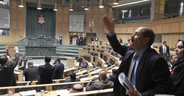 "النواب" يقر الموازنة العامة وموازنة الوحدات الحكومية للسنة المالية 2018