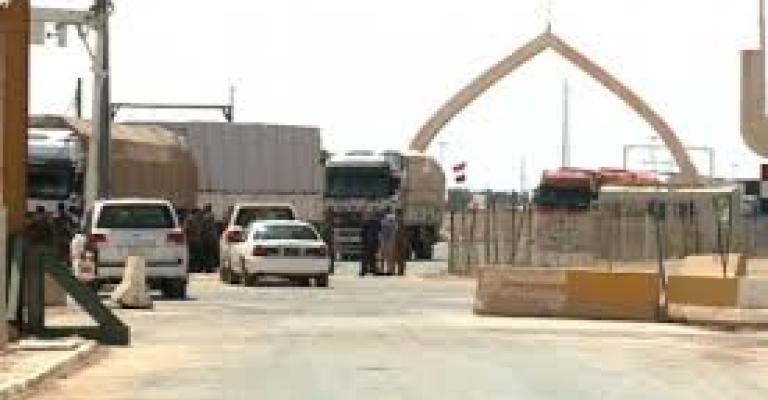 14.400 شاحنة تعبر الحدود الأردنية العراقية