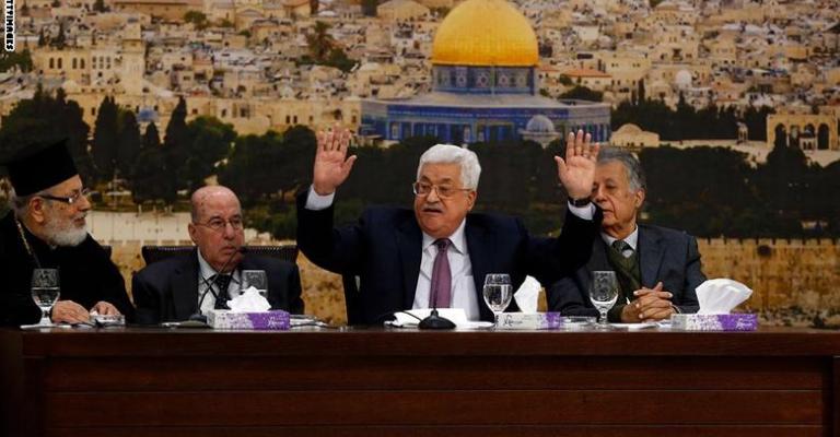 أبومازن: عرضوا علينا أبوديس عاصمة.. ولن نقبل أبومازن: عرضوا علينا أبوديس عاصمة.. ولن نقبل