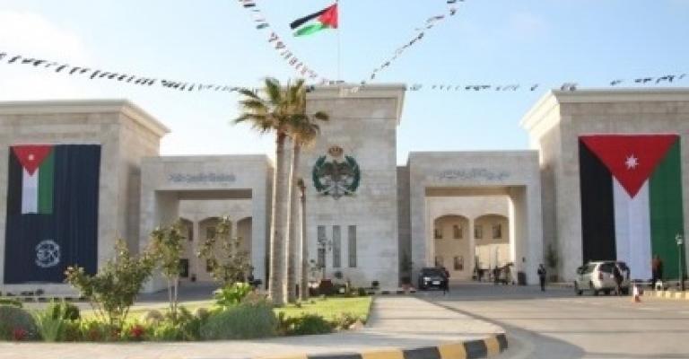 الأمن يحذر من تداول البيانات "المفبركة" الأمن يحذر من تداول البيانات "المفبركة"