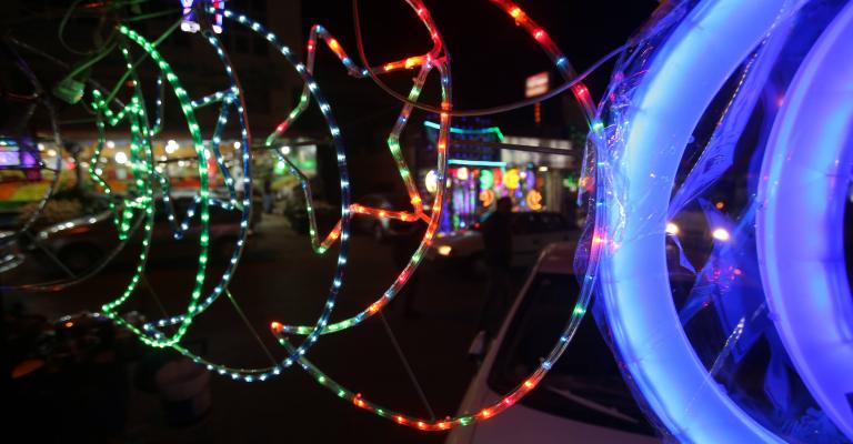 الغلاء يحجب هلال رمضان عن منازل أردنيين الغلاء يحجب هلال رمضان عن منازل أردنيين