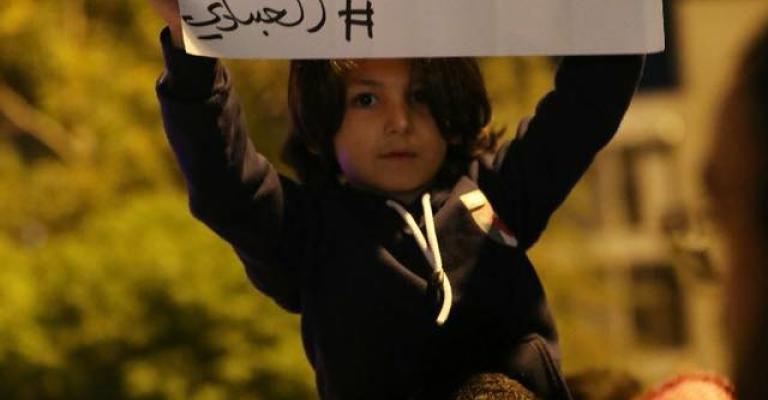 لقاء ثلاثي بين النقابات والنواب والحكومة لقاء ثلاثي بين النقابات والنواب والحكومة