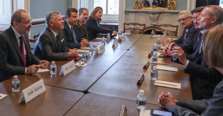 الملك يؤكد ضرورة احترام الاتفاق الثلاثي بين الأردن والولايات المتحدة وروسيا الملك يؤكد ضرورة احترام الاتفاق الثلاثي بين الأردن والولايات المتحدة وروسيا