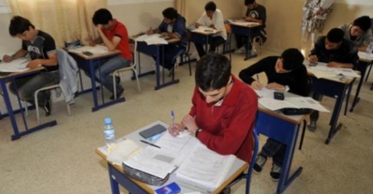 40% تفتح ابواب الكليات لطلبة التوجيهي 40% تفتح ابواب الكليات لطلبة التوجيهي