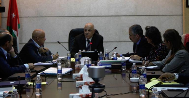 تسليم تقرير سد ماعين للجنة فنية