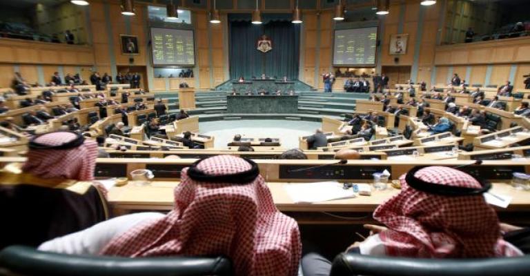 "النواب " يوافق على نسب ابن المُغتصبة لأبيه "النواب " يوافق على نسب ابن المُغتصبة لأبيه