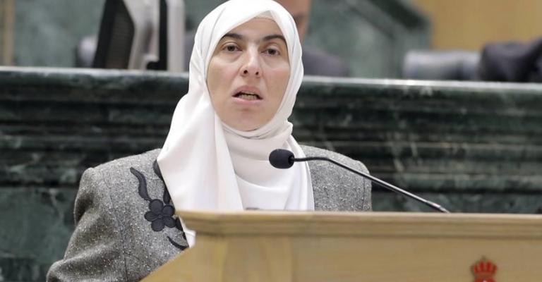 النائب ديمة طبهوب: امسكنا واحدا و بقي مطيعون كثر