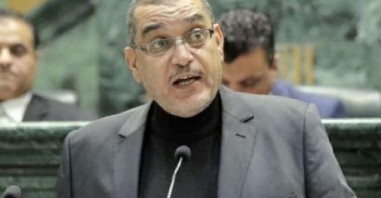 النائب أبو العز: متى ستفرحونا بجلب الكردي