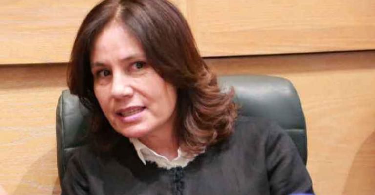 زواتي: تخفيض اسعار المشتقات النفطية الشهر القادم زواتي: تخفيض اسعار المشتقات النفطية الشهر القادم