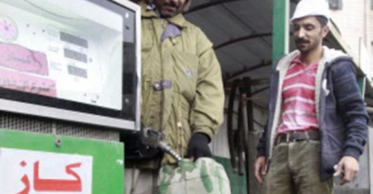 المستهلك تنتقد قرار تخفيض الكاز 7% رغم انخفاضه بين 20 و30% المستهلك تنتقد قرار تخفيض الكاز 7% رغم انخفاضه بين 20 و30%