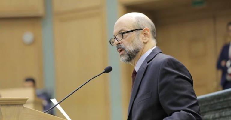 بماذا رد الرزاز على كلمات النواب؟