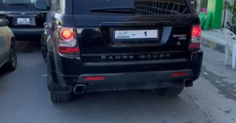 تفاصيل القبض على إلقاء القبض على ثلاثة أشخاص في الدوار السابع