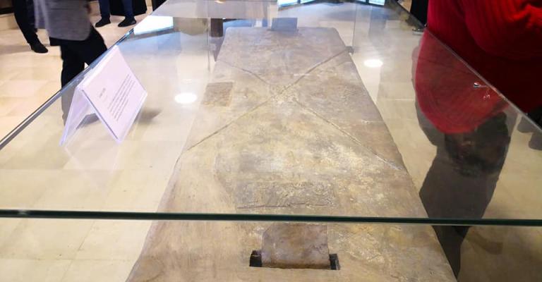 الآثار تشكل لجنة تحقيق في "سرقة محتملة" لمحتويات تابوت بيزنطي