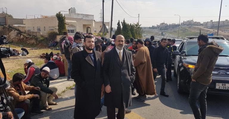 العضايلة خلال لقاءه الشباب المتعطلين عن العمل: الحكومة مشلولة وعاجزة ‎