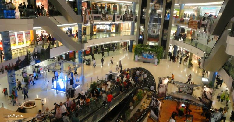 تواصل انسحابات العلامات التجارية بقطاع الألبسة من المملكة تواصل انسحابات العلامات التجارية بقطاع الألبسة من المملكة