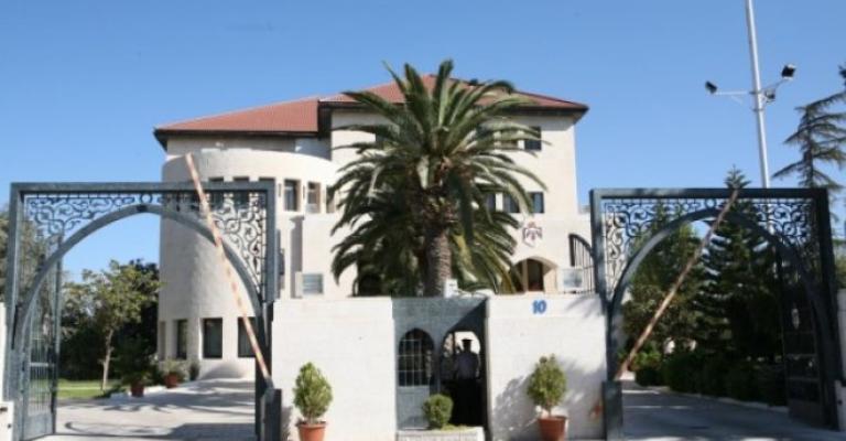 تعليق الدوام في جميع الوزارات والدوائر الرسمية تعليق الدوام في جميع الوزارات والدوائر الرسمية