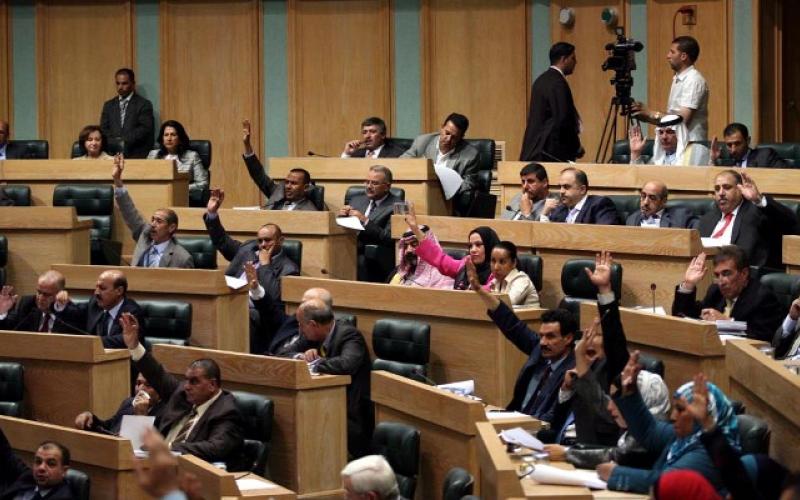 النواب يناقش مذكرة طرح الثقة الأحد القادم