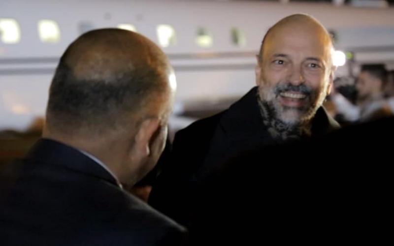 الرزاز يعلن فتح ميناء العقبة لتصدير النفط العراقي