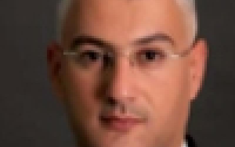 لماذا تراجعت شعبية حكومة الرفاعي؟