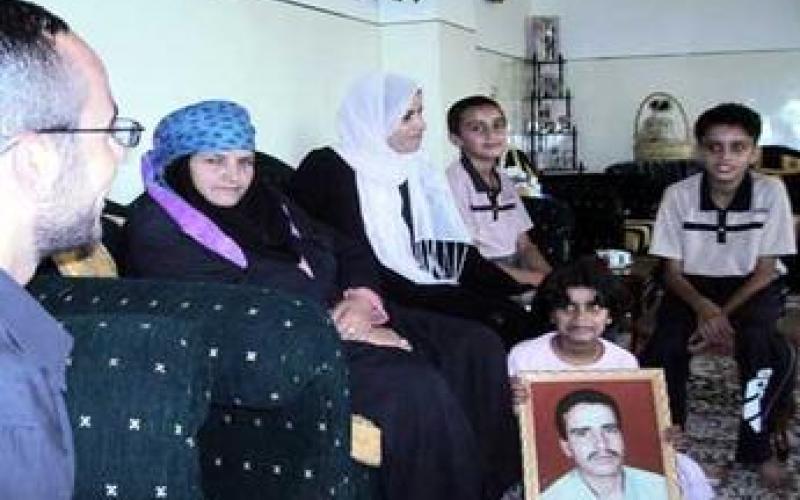 ملص:الدقامسة نقل للمستشفى بطريقة غير لائقة