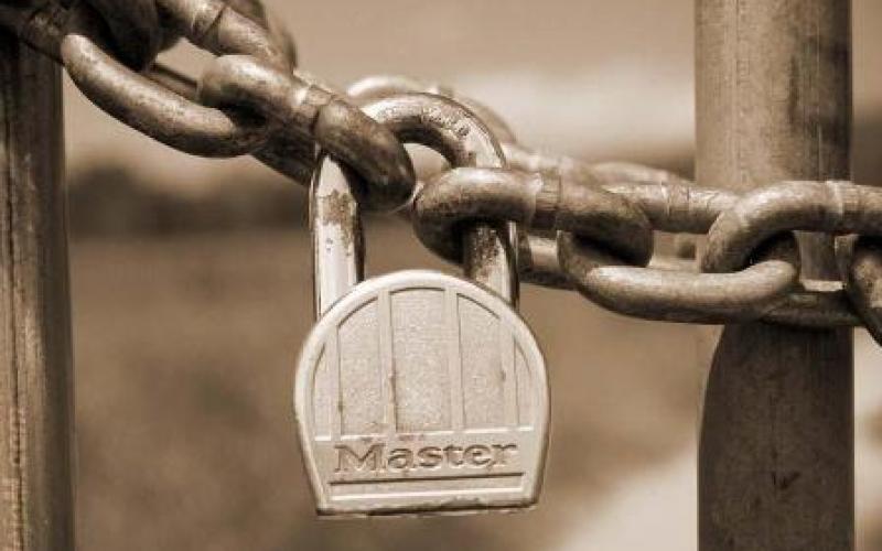 إغلاق حضانات بالشمع الأحمر في عمان( فيديو)