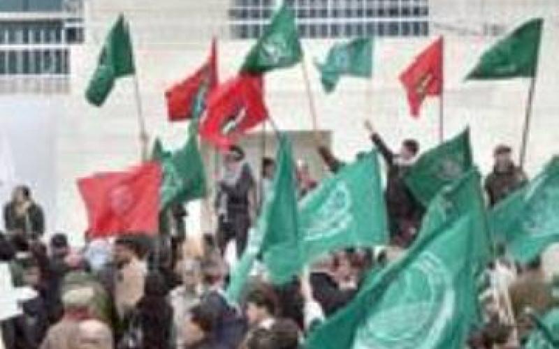 الأحزاب والانتخابات: بين المشاركة وتأجيل الحسم