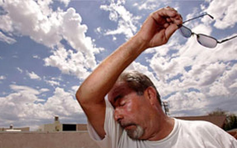 الدفاع المدني يحذر من ضربات الشمس