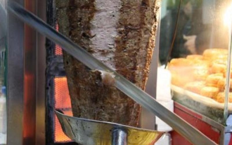 الامانة تغلق 354 محلاً يبيع مواد غذائية في رمضان