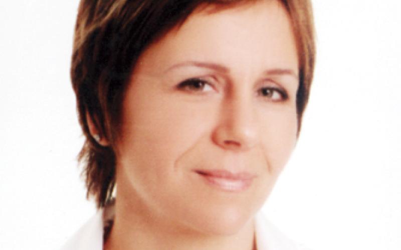 تهديدات الحكومة للصباغ تشحذها لانتقاد الحكومة 