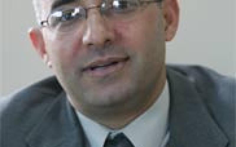 التواصل مع إسرائيل والحرب إن أتت!