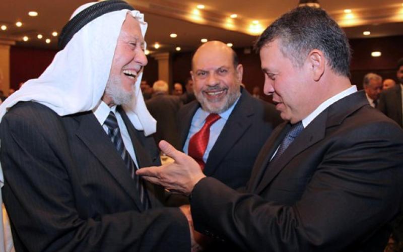 الملك للاسلاميين: مسيرة الإصلاح الشامل تعثرت وتباطأت 