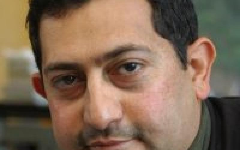 نجت الحكومة وغرق المجلس