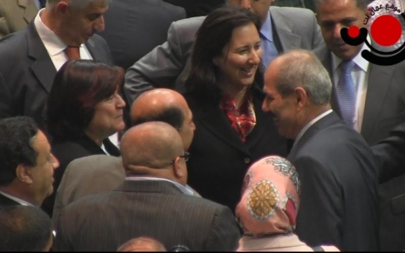 اجتماع نيابي حكومي الاثنين لمناقشة أزمة الثقة ومقاطعة نيابية