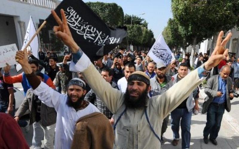 الغنوشي : السلفيون خطر على تونس